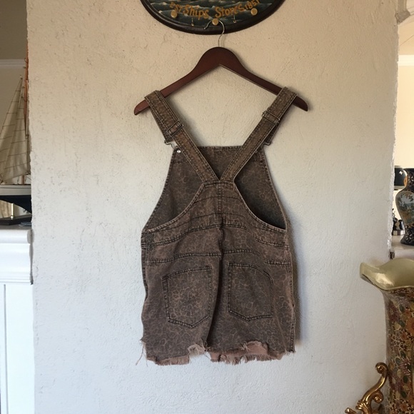 Free People Torn Up Printed Overall Leopard Jumper Size 6 - Picture 7 of 10